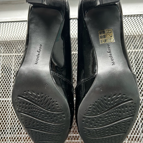 Size 8 easy spirit black upper leather - Picture 4 of 10